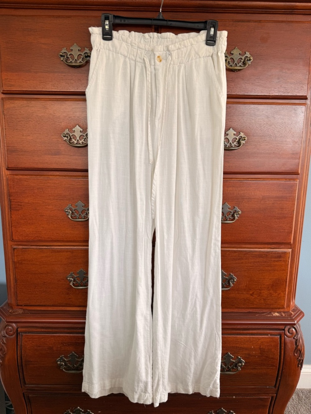 Womans Lightweight Cream Drawstring Lounge/Beach Pants